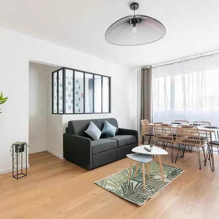 Appartamento Beautiful With Balcony And View On The Quays Bassin La Villette D Parigi